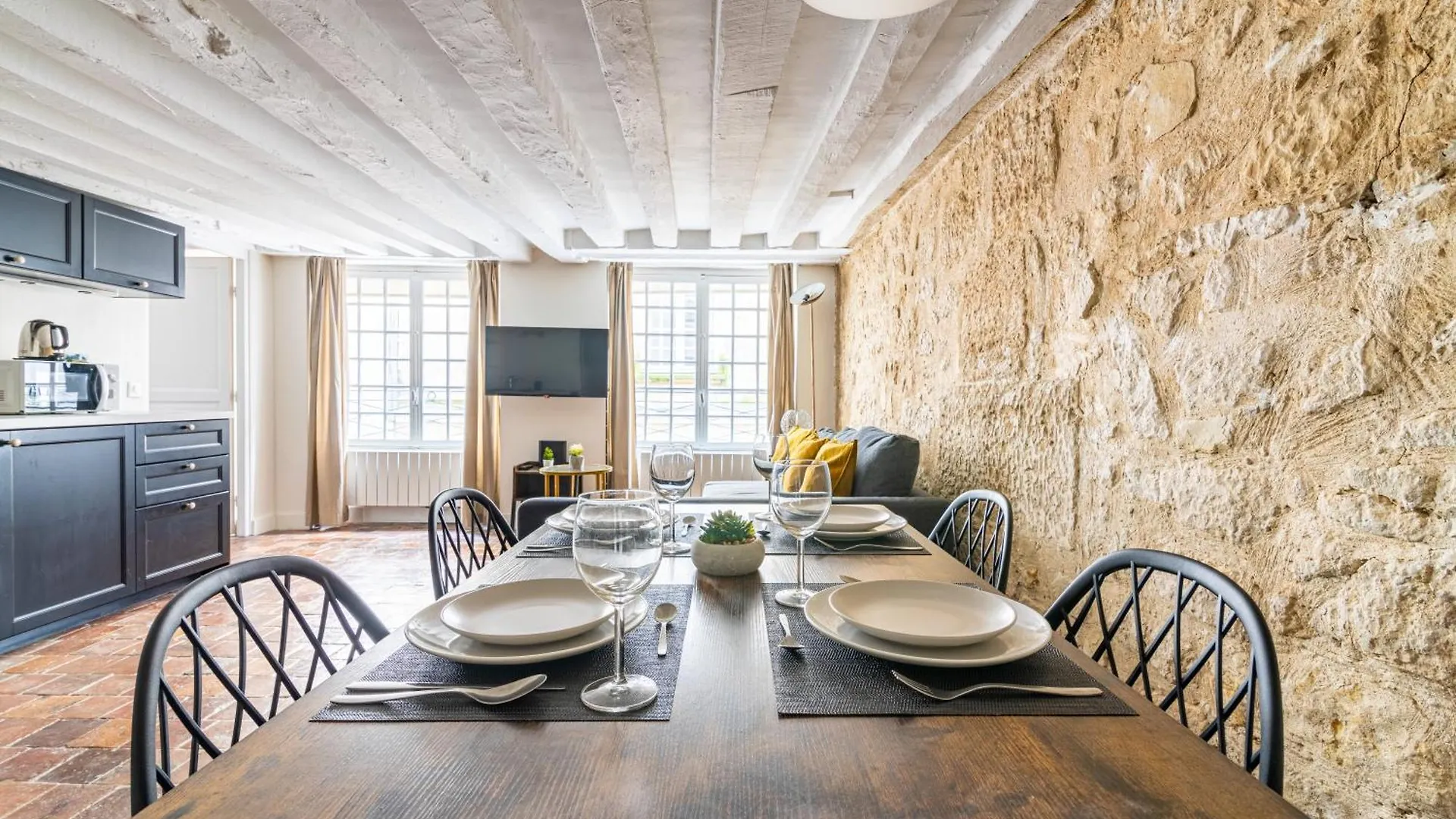 Au Coeur De Ile Saint-louis Free Netflix Appartement