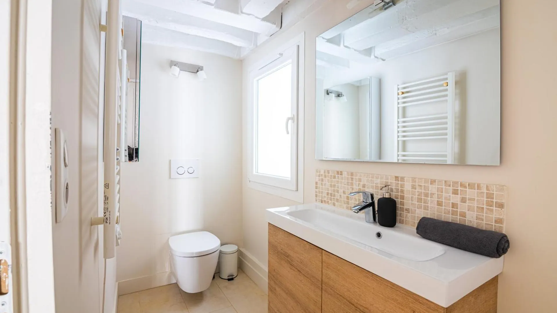 Appartement Au Coeur De Ile Saint-louis Free Netflix